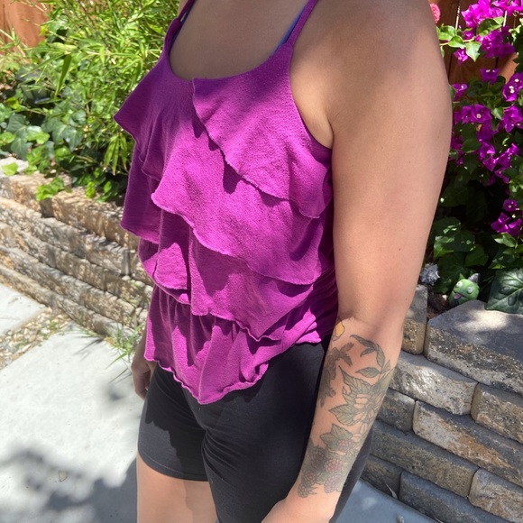 Fuchsia Ruffle Tank - Picture 3 of 4